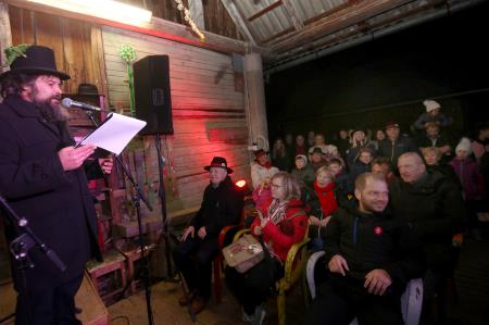 Otvoritev Razstave in pustni podcast 22 Foto Ljubo Vukelič